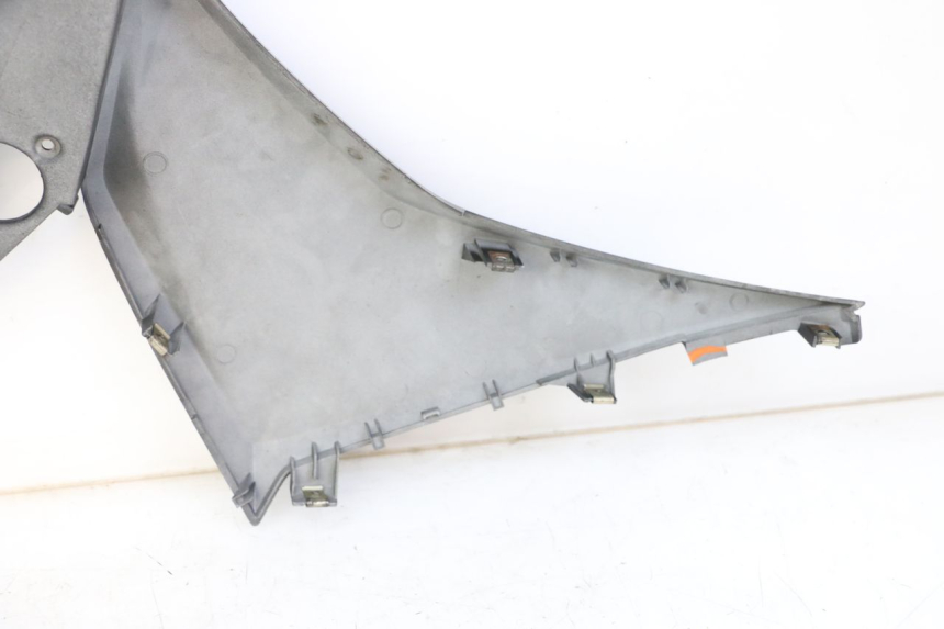 photo de FLANC LATERAL AVANT GAUCHE SYM JET 14 4T 50 (2018 - 2022)