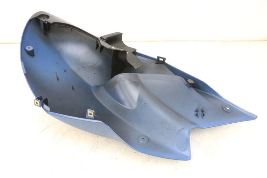 photo de FLANC LATERAL AVANT GAUCHE YAMAHA TDM ABS 900 (2002 - 2014) - Gros plan technique