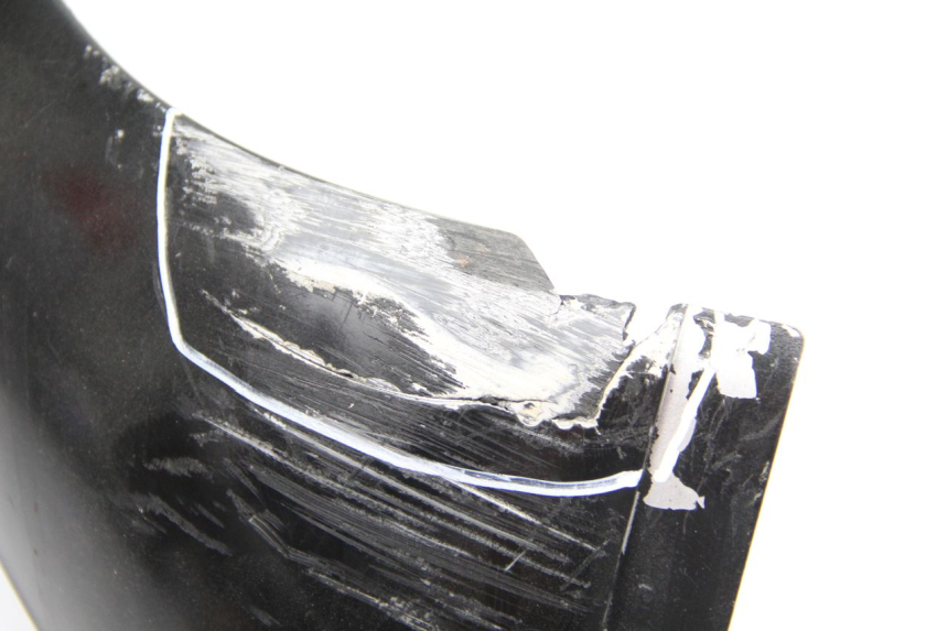 photo de FLANC LATERAL AVANT GAUCHE SUZUKI UC EPICURO 125 (1999 - 2003)