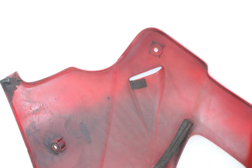 photo de FLANC LATERAL AVANT GAUCHE HONDA VFR FI RC46 800 (1998 - 2001) - Gros plan technique