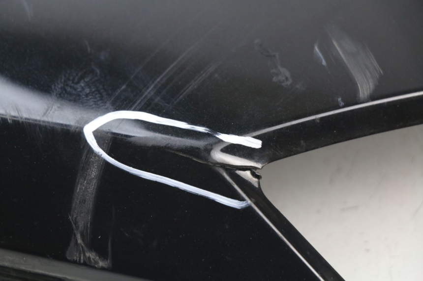 photo de FLANC LATERAL AVANT GAUCHE YAMAHA XMAX X-MAX ABS 125 (2014 - 2016)