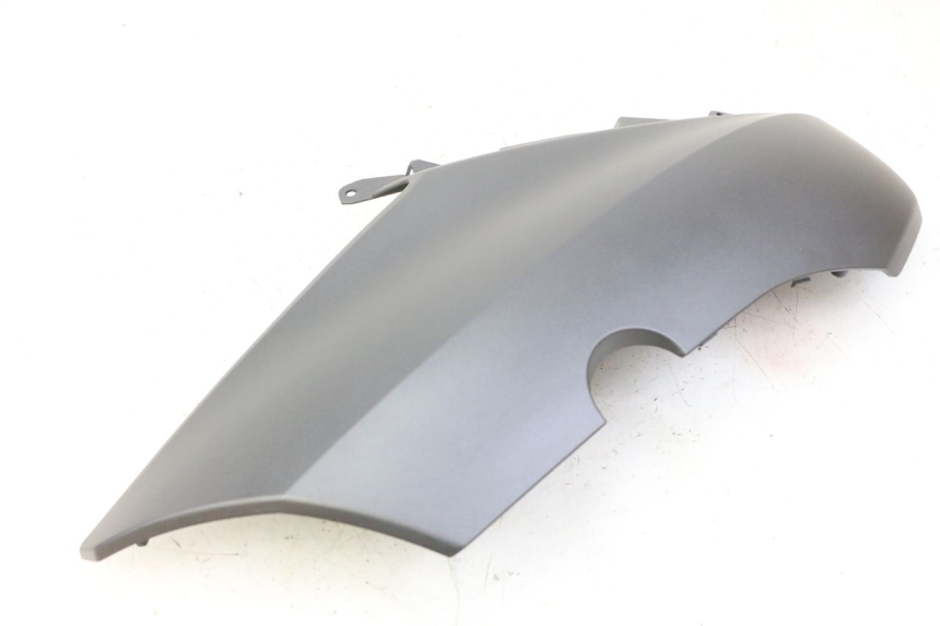 photo de FLANC LATERAL AVANT GAUCHE YAMAHA XMAX X-MAX 125 (2021 - 2025) - État de surface