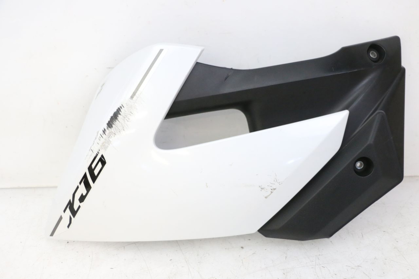 photo de FLANC LATERAL AVANT GAUCHE YAMAHA XJ6 ABS 600 (2008 - 2016)