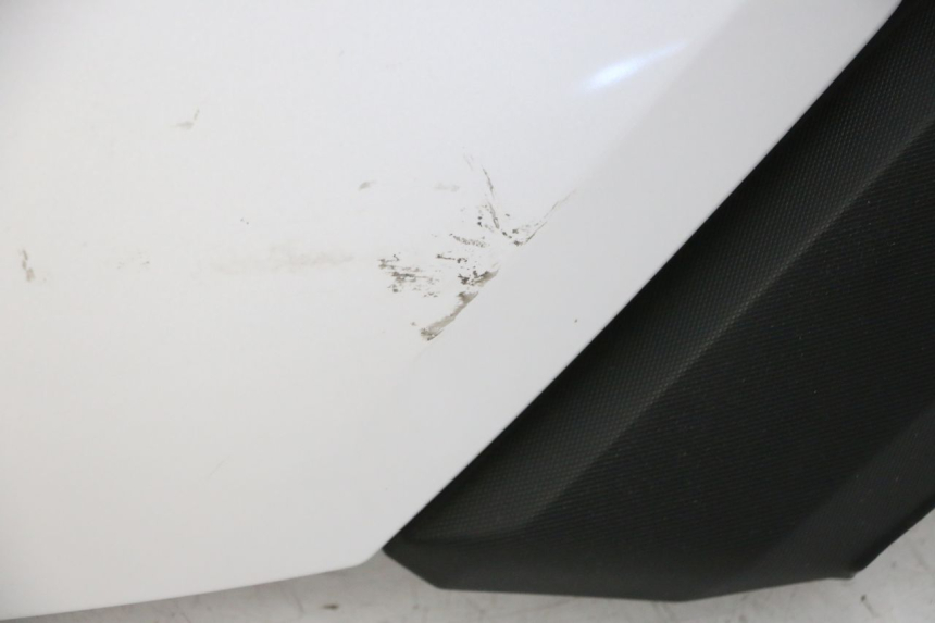 photo de FLANC LATERAL AVANT GAUCHE YAMAHA XJ6 ABS 600 (2008 - 2016)