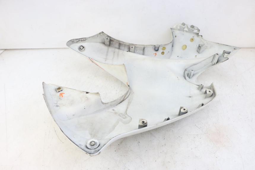 photo de FLANC LATERAL AVANT GAUCHE HONDA XLV VARADERO 125 (2000 - 2006)