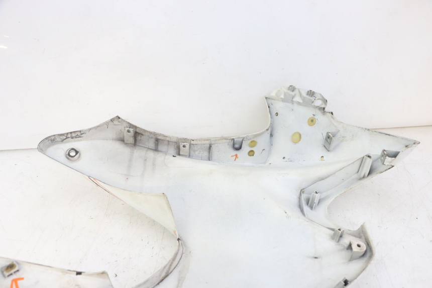 photo de FLANC LATERAL AVANT GAUCHE HONDA XLV VARADERO 125 (2000 - 2006)