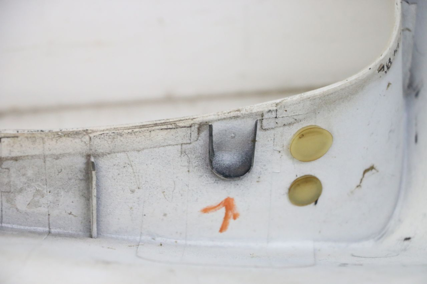photo de FLANC LATERAL AVANT GAUCHE HONDA XLV VARADERO 125 (2000 - 2006)