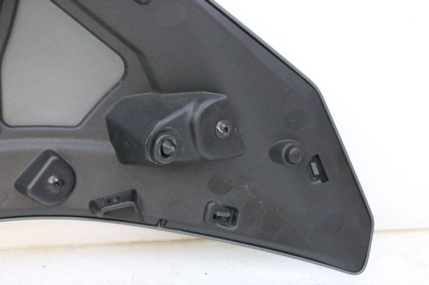 photo de FLANC LATERAL AVANT GAUCHE YAMAHA TRACER 7 700 (2020 - 2024) - Zoom état d’usage