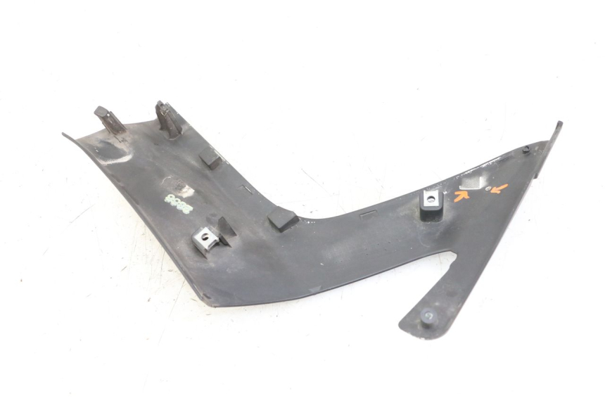 photo de FLANC LATERAL AVANT GAUCHE YAMAHA X-MAX XMAX ABS 250 (2010 - 2014)