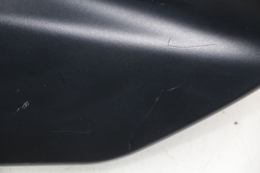 photo de FLANC LATERAL AVANT GAUCHE YAMAHA XP T-MAX TMAX 500 (2008 - 2012)