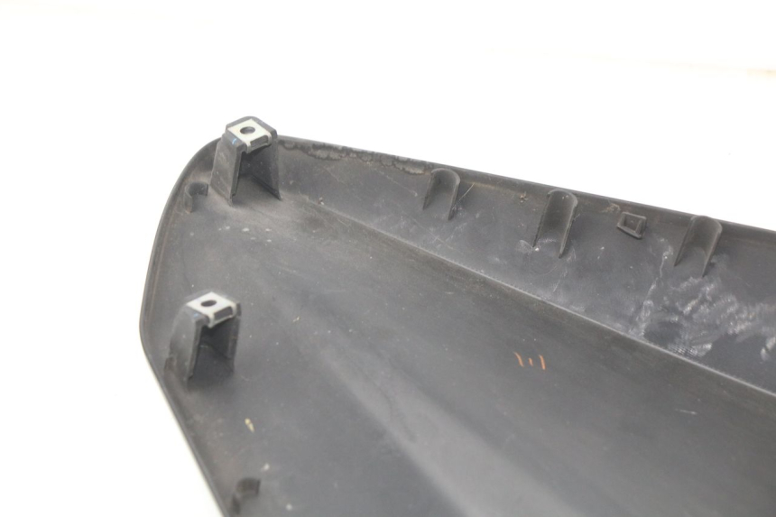 photo de FLANC LATERAL AVANT GAUCHE YAMAHA XP T-MAX TMAX 500 (2008 - 2012)