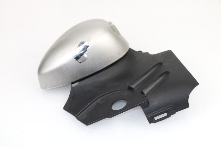 photo de FLANC LATERAL AVANT GAUCHE YAMAHA YBR CUSTOM 125 (2008 - 2010)