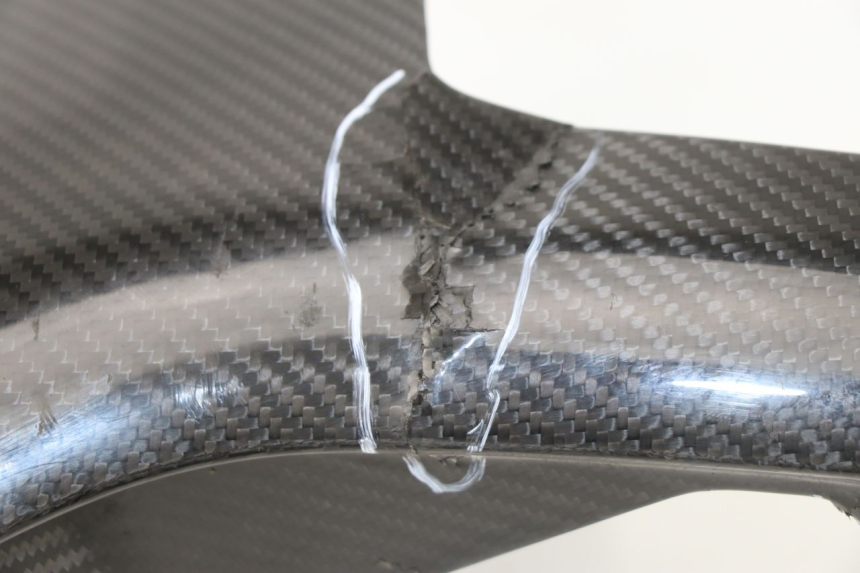 photo de FLANC LATERAL AVANT GAUCHE YAMAHA YZF R1M R1 M 1000 (2015 - 2020)