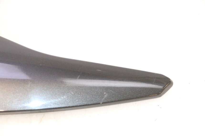 photo de FLANC LATERAL AVANT GAUCHE YAMAHA YZF R6 600 (2008 - 2009) - Points de fixation