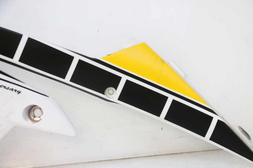 photo de FLANC LATERAL AVANT GAUCHE YAMAHA YZF YZ-F 450 (2014 - 2016)