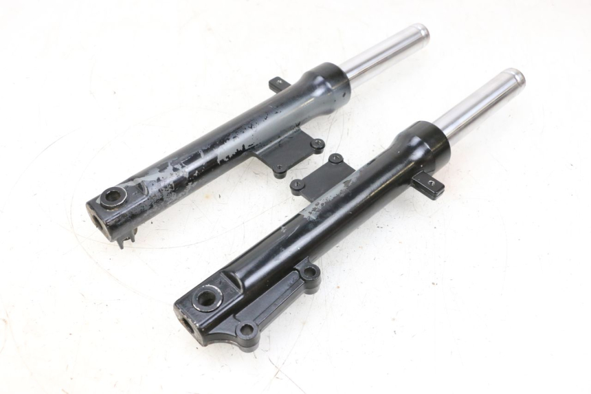 photo de FOURREAU FOURCHE KYMCO AGILITY 4T 50 (2018 - 2022) - État de surface