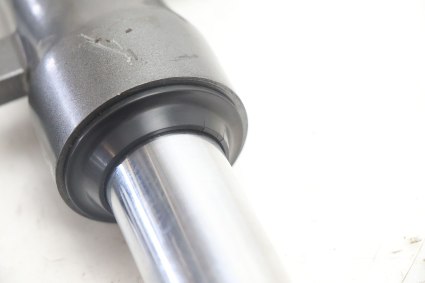 photo de Fork tube KYMCO AGILITY 4T 50 (2005 - 2018) - Photo complémentaire