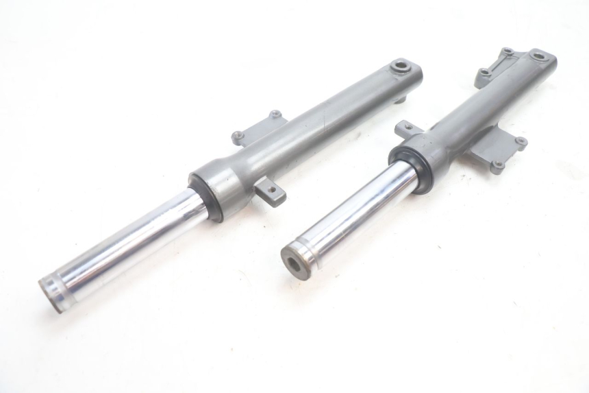 photo de Fork tube KYMCO AGILITY 4T 50 (2005 - 2018) - Points de fixation