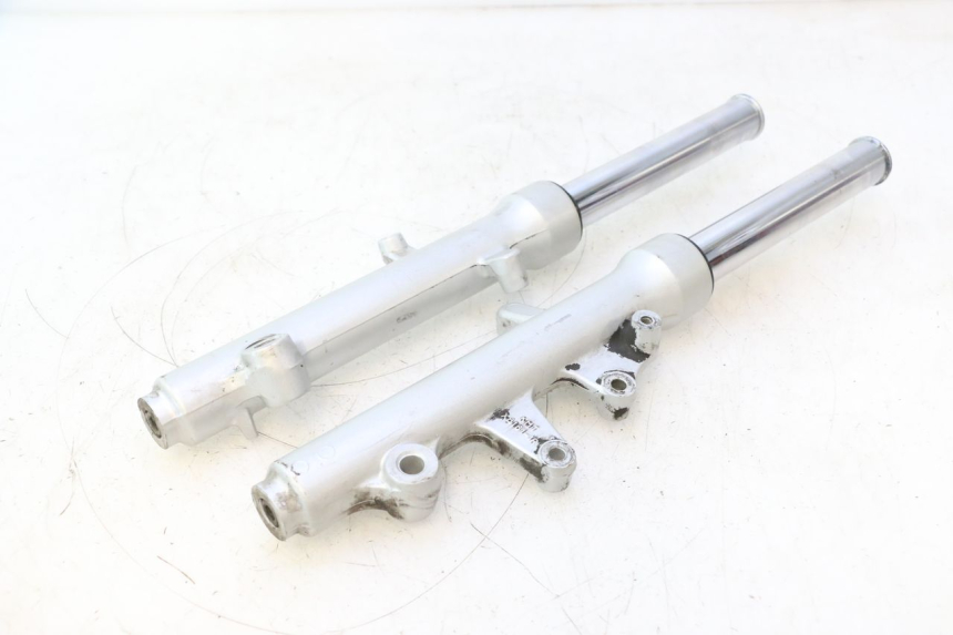 photo de FOURREAU FOURCHE SUZUKI BURGMAN 125 (2007 - 2014) - Zoom composants