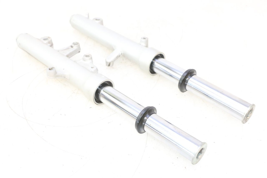 photo de FOURREAU FOURCHE SUZUKI BURGMAN 125 (2007 - 2014) - Angle alternatif