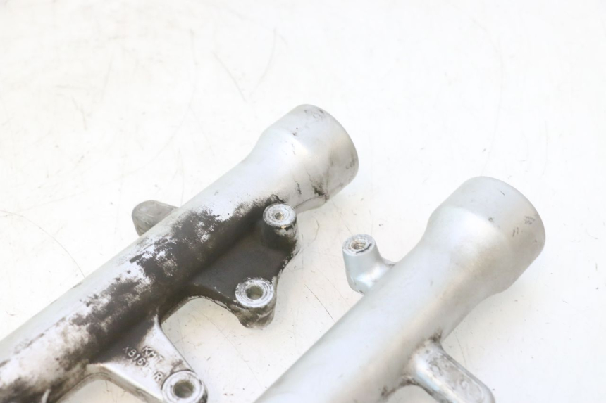 photo de FOURREAU FOURCHE SUZUKI BURGMAN 125 (2007 - 2014) - Détail de la pièce