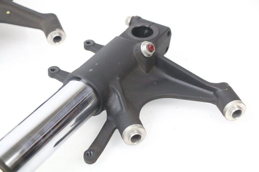 photo de FOURREAU FOURCHE HONDA CBR RR FIREBLADE 1000 (2006 - 2007) - Pièce contrôlée