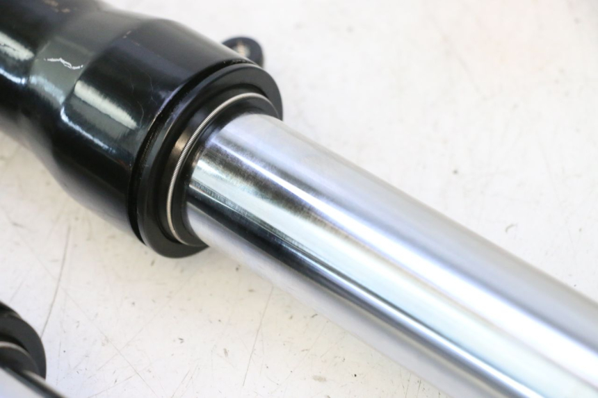 photo de FOURREAU FOURCHE PEUGEOT CITYSTAR 2T 50 (2018 - 2021) - Points de fixation