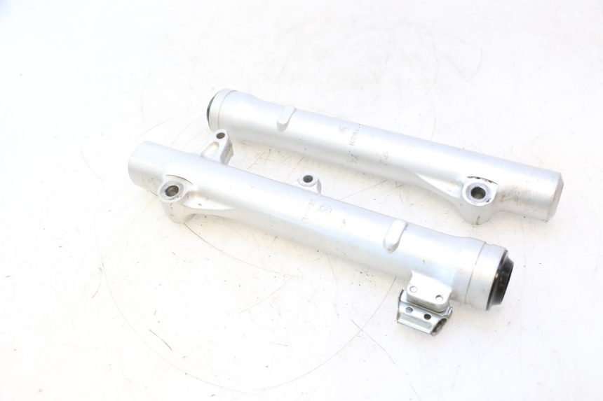 photo de FOURREAU FOURCHE HONDA CRF CR-F 125 (2020 - 2021) - Gros plan technique