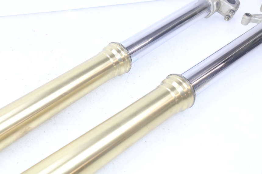 photo de FOURREAU FOURCHE HONDA CRF 250 (2013 - 2016) - Détails caractéristiques