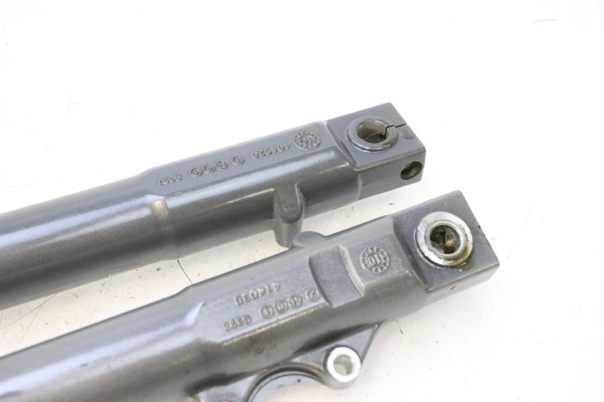 photo de FOURREAU FOURCHE HM HONDA CRM DERAPAGE RR 50 (2006 - 2017) - Zoom état d’usage