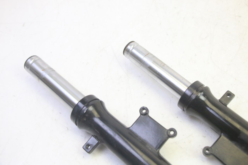 photo de FOURREAU FOURCHE SYM CROX 4T 50 (2016 - 2023) - Autre angle de vue