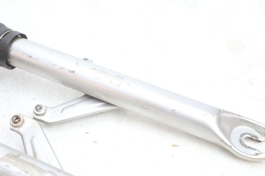 photo de FOURREAU FOURCHE MBK DAKOTA 50 (2003 - 2008) - Points de fixation