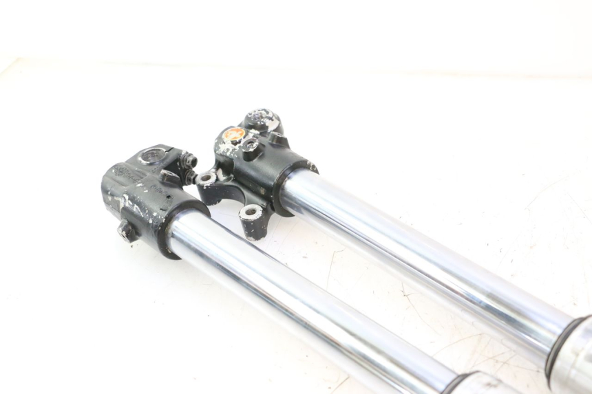 photo de FOURREAU FOURCHE HM HONDA DERAPAGE 50 (2007 - 2009) - Détail de la pièce