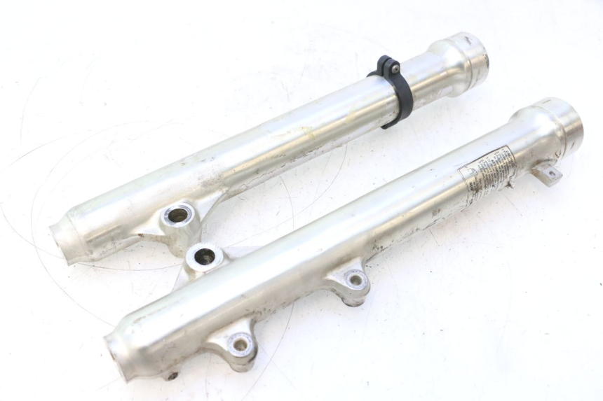 photo de FOURREAU FOURCHE SUZUKI DR S 600 (1985 - 1989) - Vue principale