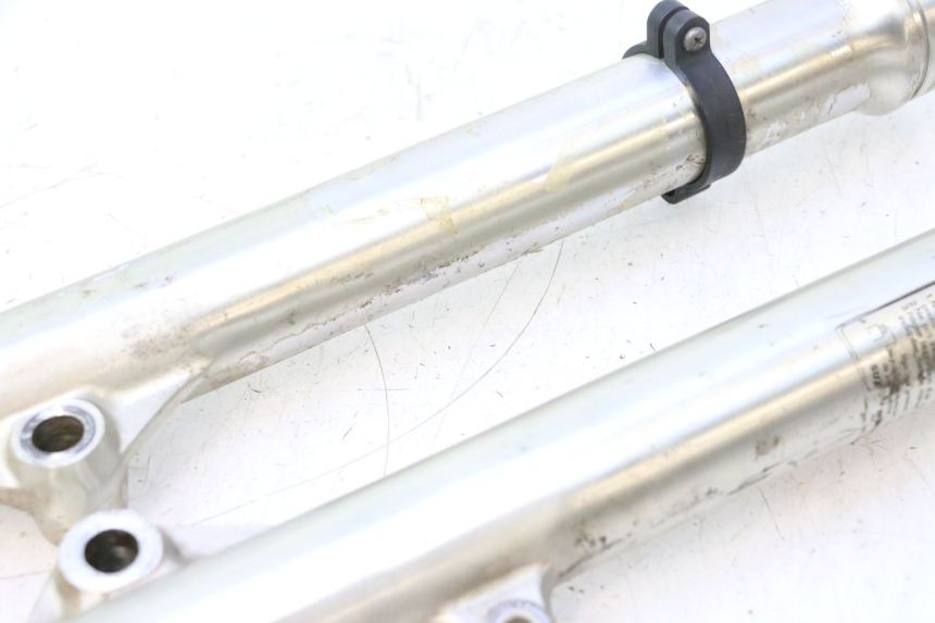 photo de FOURREAU FOURCHE SUZUKI DR S 600 (1985 - 1989) - Vue produit