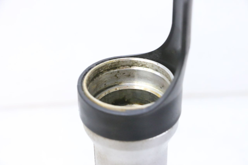 photo de FOURREAU FOURCHE DROIT YAMAHA FZ6 N FAZER 600 (2004 - 2006) - Autre angle de vue