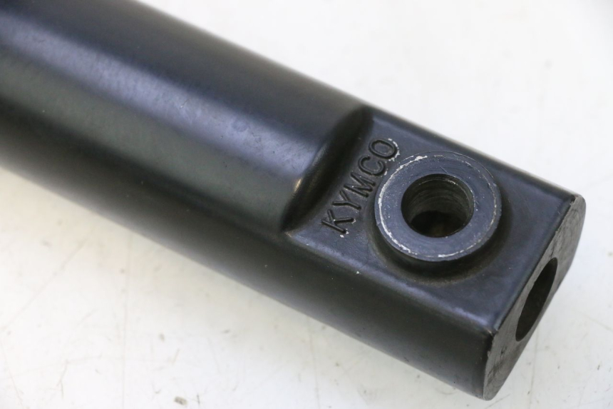 photo de FOURREAU FOURCHE DROIT KYMCO SUPER 8 2T 50 (2007 - 2013) - Détail de la pièce