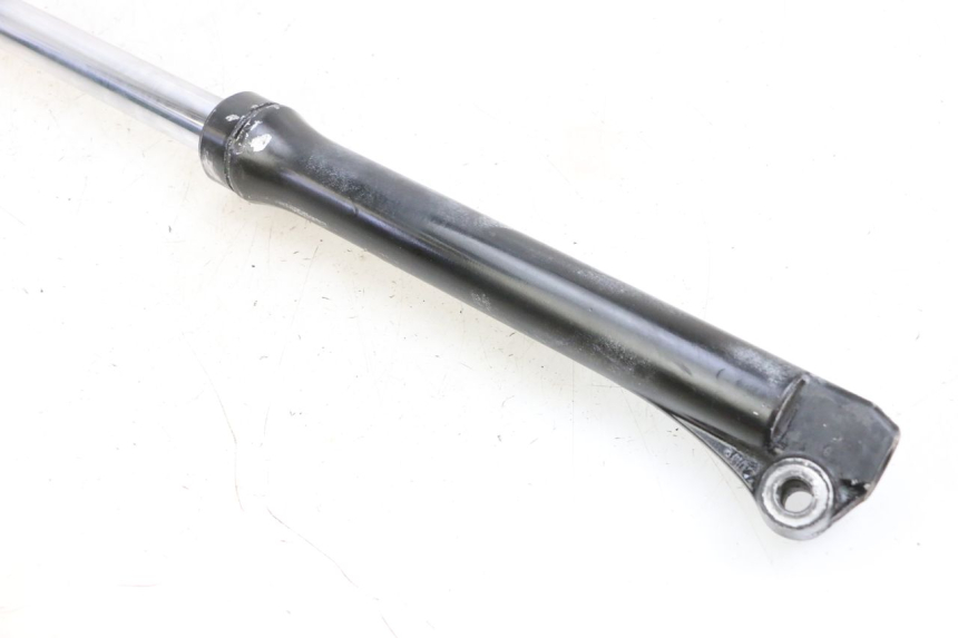 photo de FOURREAU FOURCHE DROIT YAMAHA TTR 125 (2000 - 2020) - État de surface