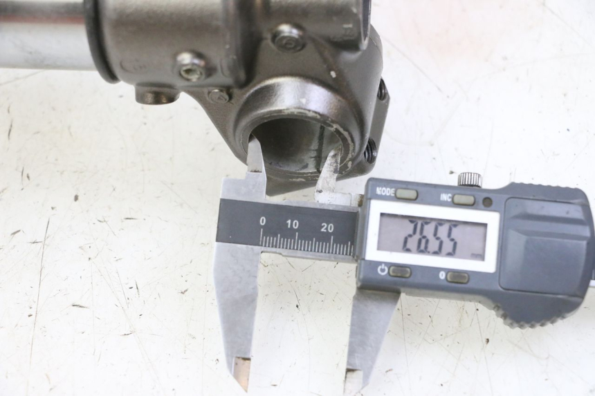 photo de FOURREAU FOURCHE DROIT YAMAHA YZF YZ-F 450 (2014 - 2016)
