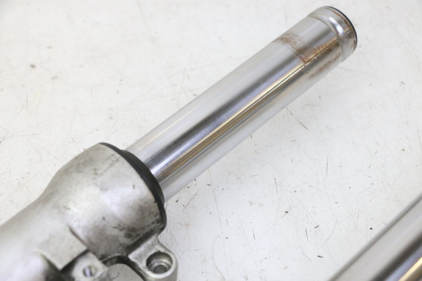 photo de FOURREAU FOURCHE HONDA FES S-WING SWING ABS 125 (2007 - 2015)