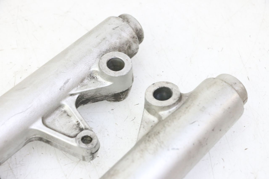 photo de FOURREAU FOURCHE HONDA FES S-WING SWING ABS 125 (2007 - 2015)