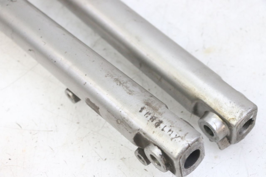 photo de FOURREAU FOURCHE SYM FIDDLE 2 S 125 (2012 - 2014)