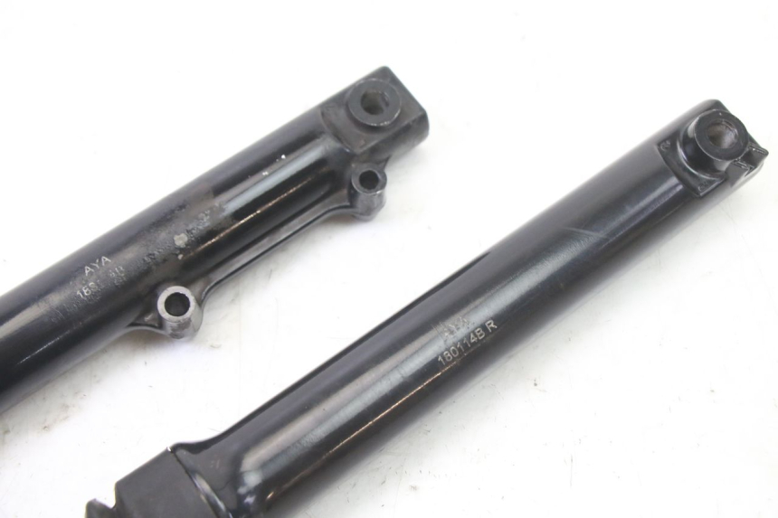 photo de FOURREAU FOURCHE SYM FIDDLE 3 III 125 (2014 - 2020)