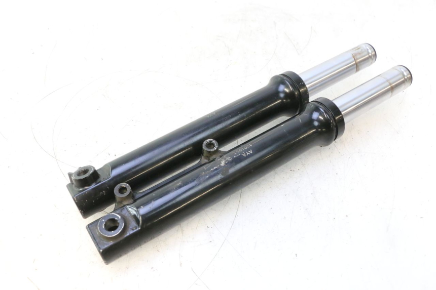 photo de FOURREAU FOURCHE SYM FIDDLE 3 III 50 (2014 - 2020) - Marquages et références