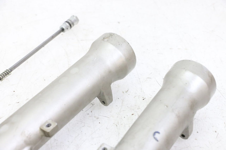 photo de FOURREAU FOURCHE YAMAHA FJ 36Y 1100 (1984 - 1985)