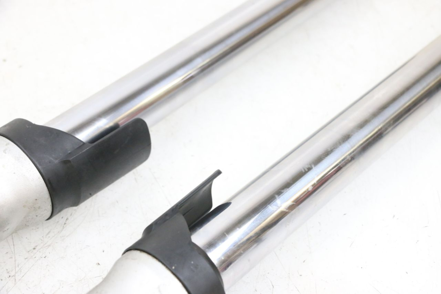 photo de FOURREAU FOURCHE YAMAHA FJR ABS 1300 (2006 - 2012) - État de surface