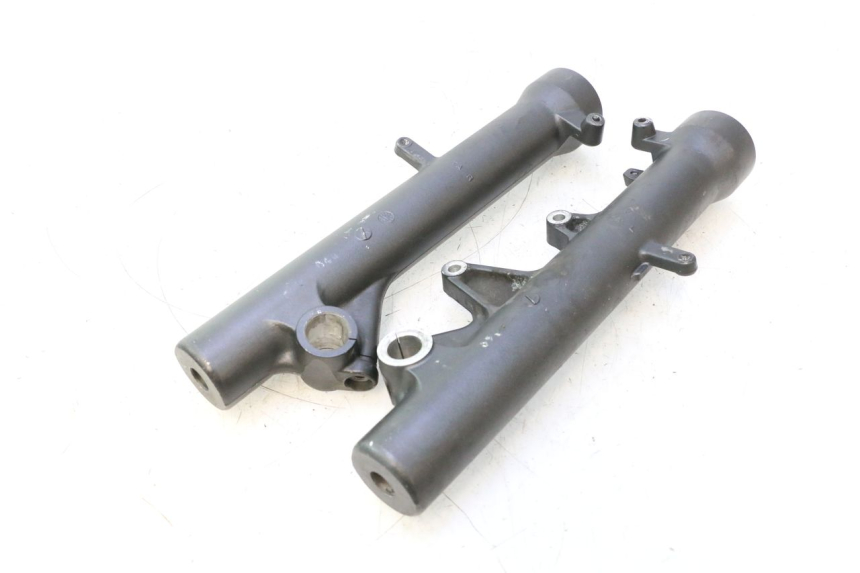 photo de FOURREAU FOURCHE HONDA FJS SILVER WING SILVERWING 400 (2005 - 2008) - Autre angle de vue