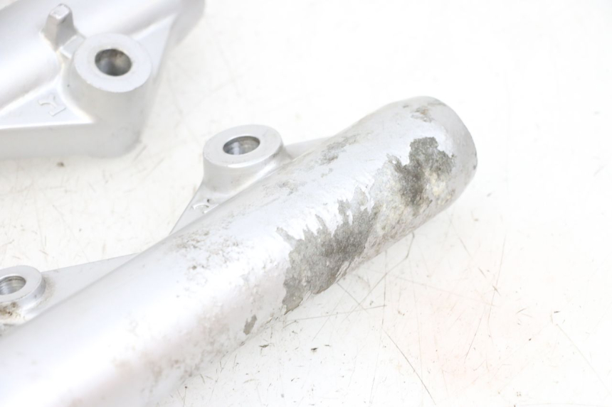 photo de FOURREAU FOURCHE MBK FLAME X 125 (2007 - 2016) - Marquages et références