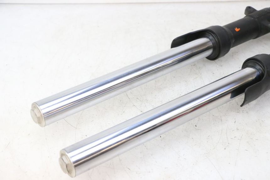 photo de FOURREAU FOURCHE YAMAHA FZ6 FAZER S2 600 (2007 - 2011)