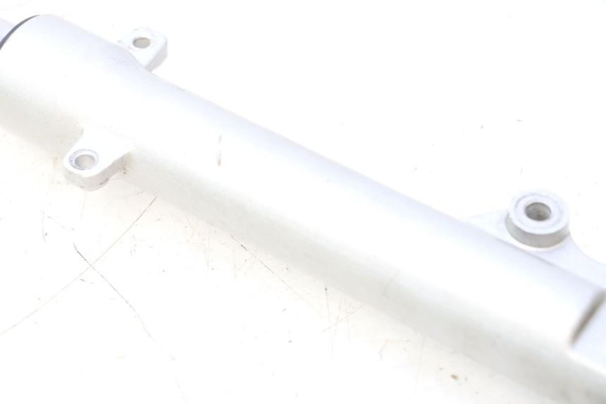 photo de FOURREAU FOURCHE GAUCHE PEUGEOT KISBEE 4T 50 (2010 - 2017) - Autre angle de vue